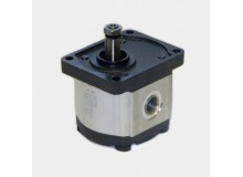 ČERPADLO ZUBOVÉ, 14cm3, pravotočivé