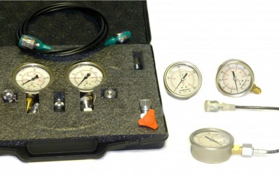 Manométerek és nyomásmérő készlet